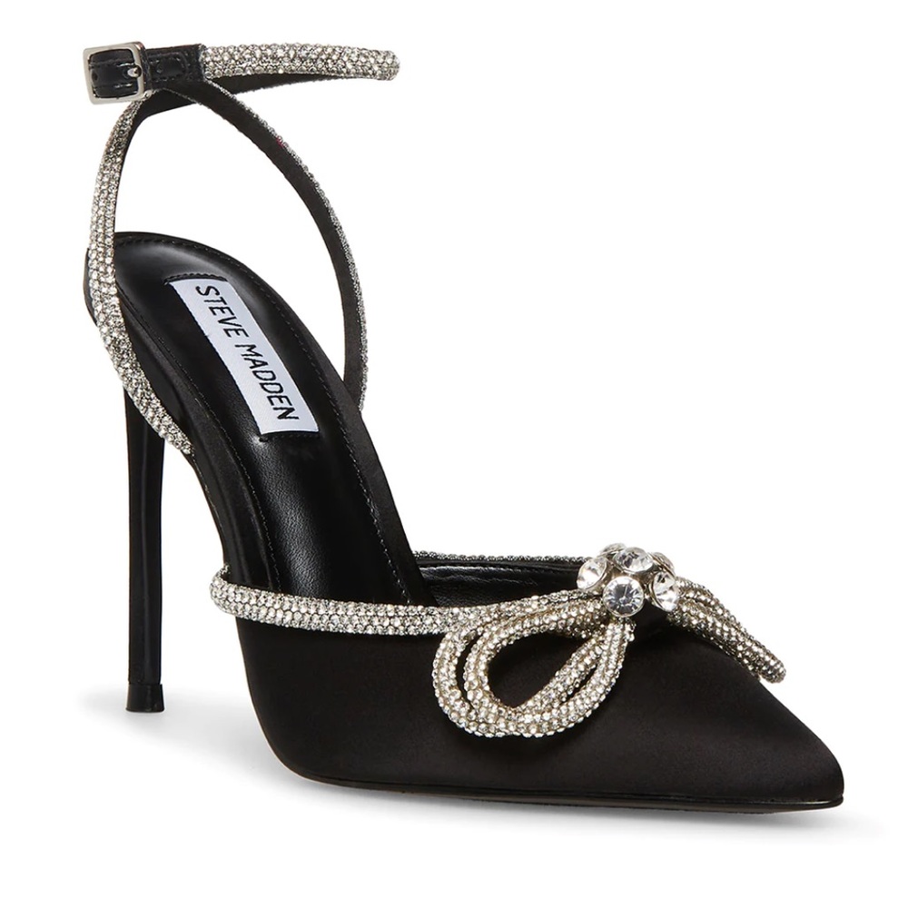 VIABLE BLACK Steve Madden heels
